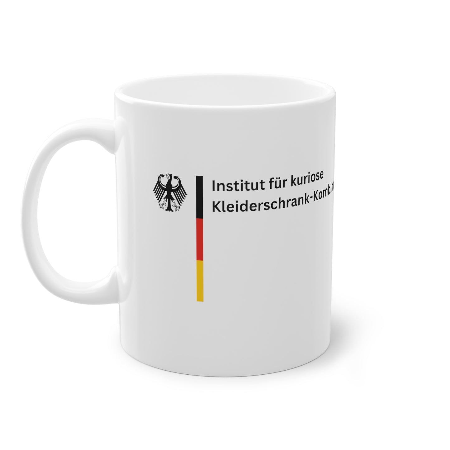 Kurioser Kleiderschrank